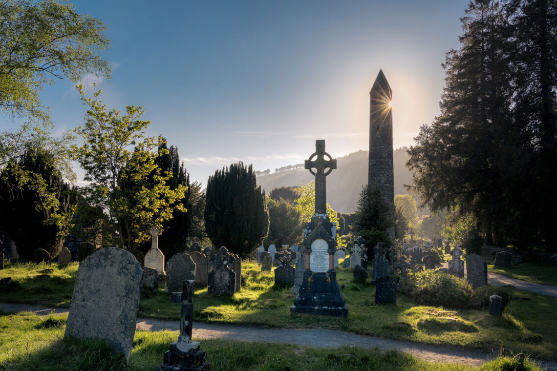 Irland Fotoreise, Dabei besuchen wir noch die Klostersiedlungen von Glendalough. Hier gibt es unzählige von Motiven zu entdecken.